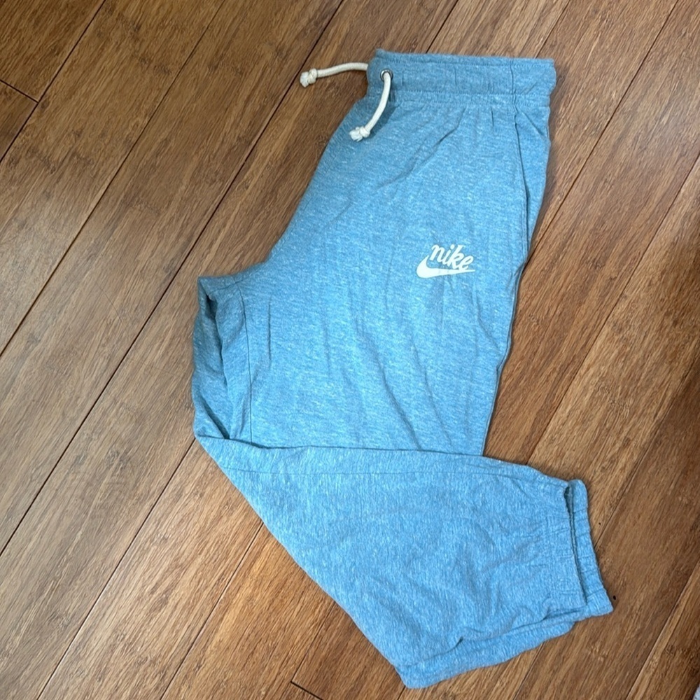 NIKE Lt. Blue Sweatpants Tapered Leg Cropped Elastic Waistband w/drawstring sz S
